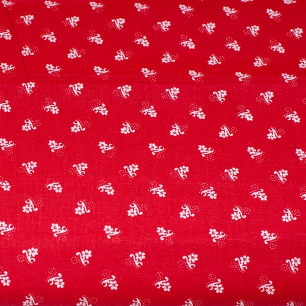 Drobne kwiatuszki na czerwonym - tkanina bawełniana